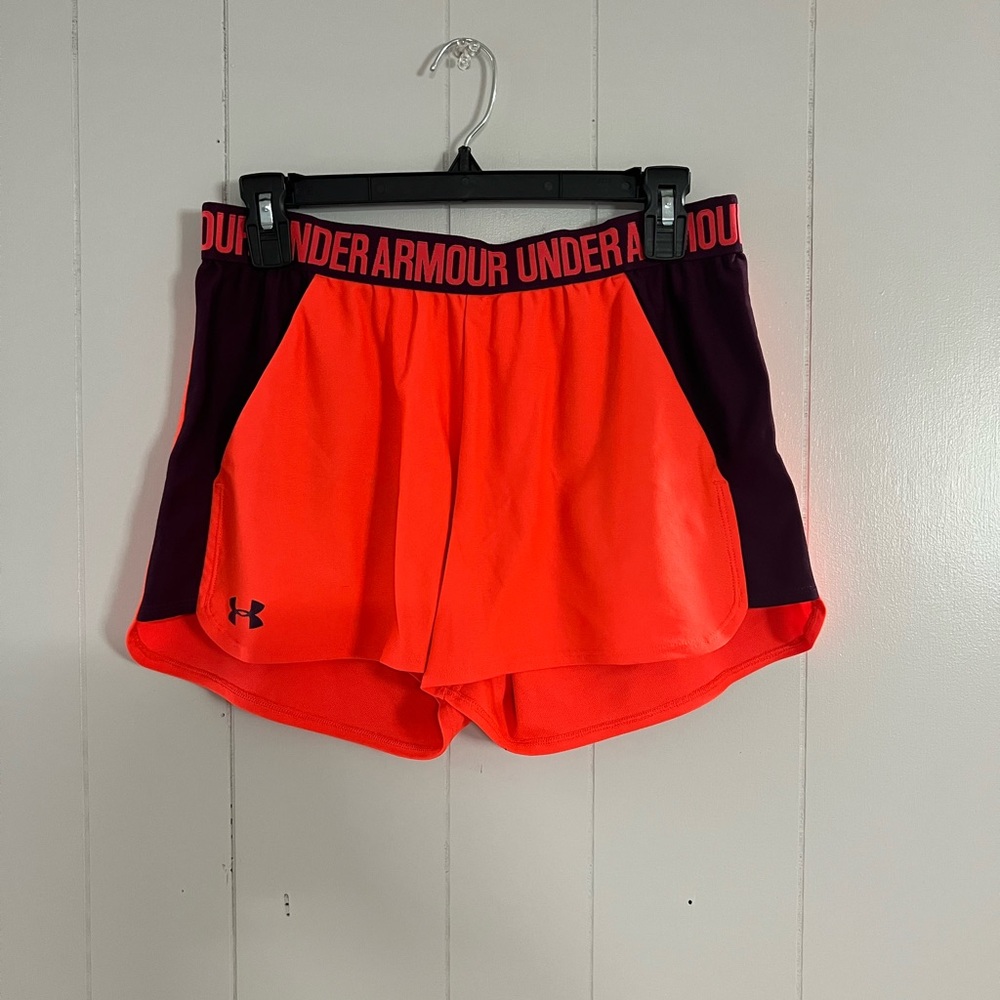 Brand new large Under Armour athletic shorts
